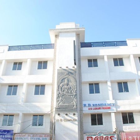 R B Residency Hotel Ченай Екстериор снимка